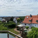 Mit Blick Auf Herkules Mit Parkplatz