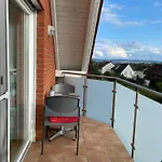 Mit Blick Auf Herkules Mit Parkplatz