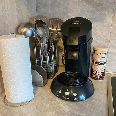 Mit Blick Auf Herkules Mit Parkplatz * Kassel