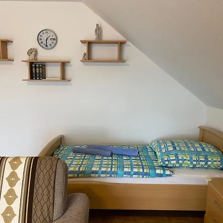 Apartment Mit Blick Auf Herkules Mit Parkplatz *