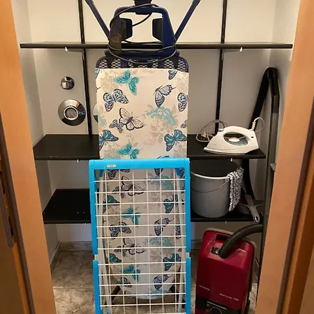 Διαμέρισμα Mit Blick Auf Herkules Mit Parkplatz