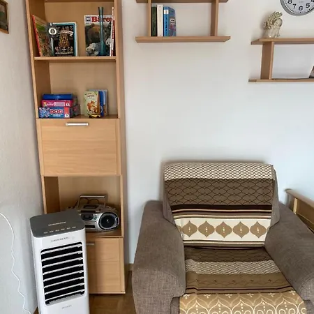 Mit Blick Auf Herkules Mit Parkplatz * Kassel