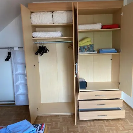 Mit Blick Auf Herkules Mit Parkplatz Apartment