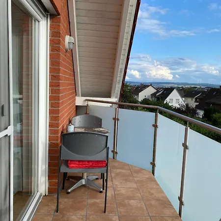 Mit Blick Auf Herkules Mit Parkplatz