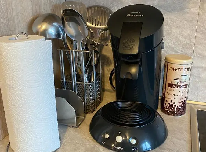 Mit Blick Auf Herkules Mit Parkplatz * Kassel