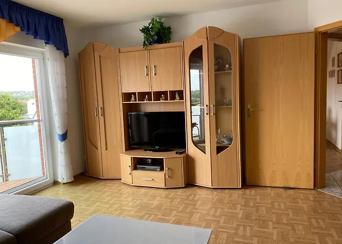 Lägenhet Mit Blick Auf Herkules Mit Parkplatz Kassel