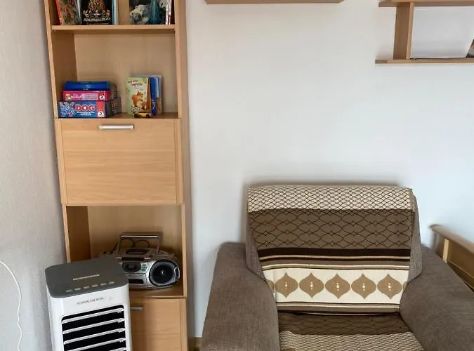 Mit Blick Auf Herkules Mit Parkplatz * Kassel