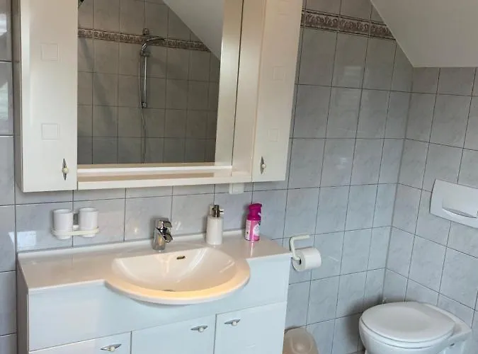 Mit Blick Auf Herkules Mit Parkplatz