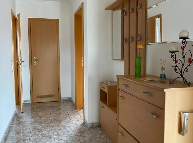 Lägenhet Mit Blick Auf Herkules Mit Parkplatz