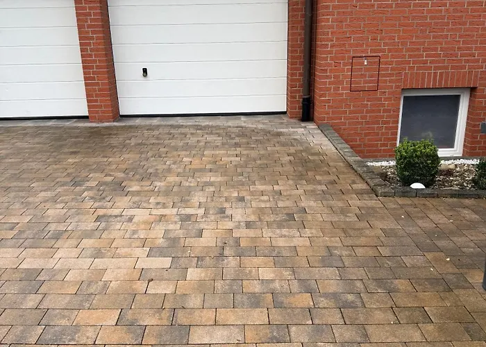 Mit Blick Auf Herkules Mit Parkplatz Kassel